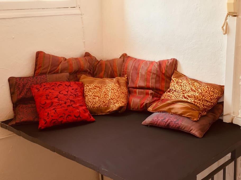 Lovely Flat In The Heart Of The Medieval City イエール エクステリア 写真