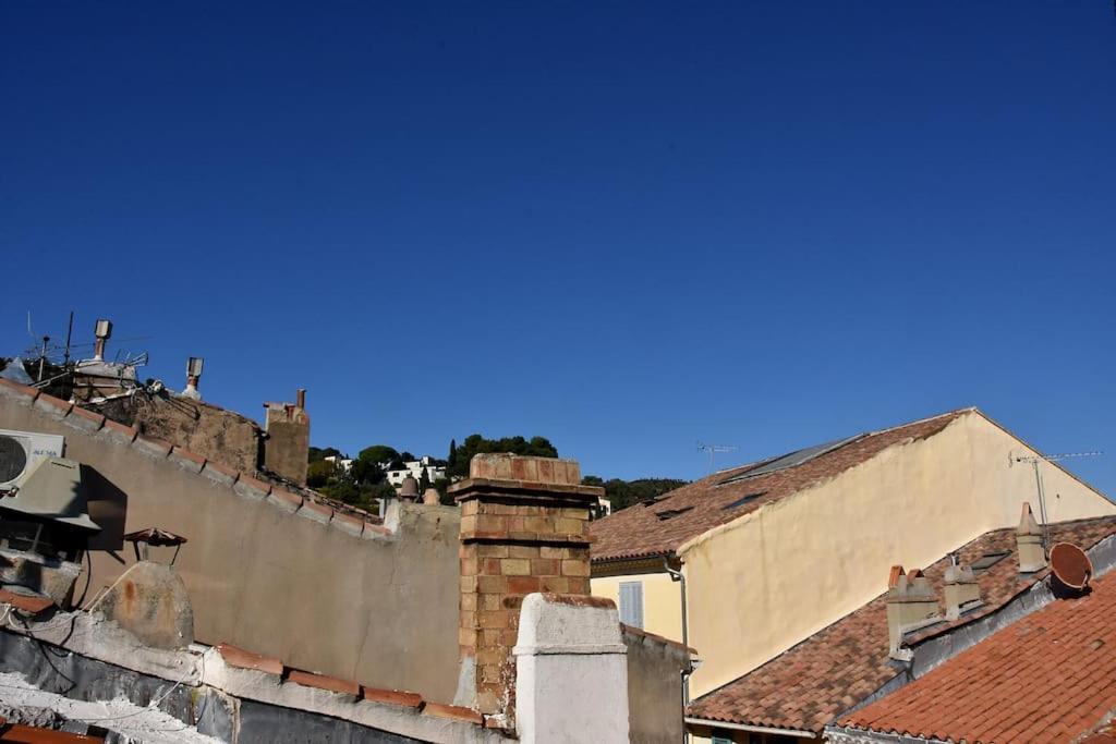 Lovely Flat In The Heart Of The Medieval City イエール エクステリア 写真
